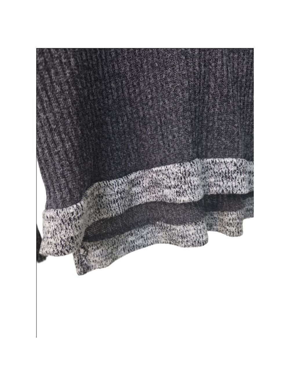 Green Envelope Gray Ribbed Knit Sweater Medium - Picture 5 of 5